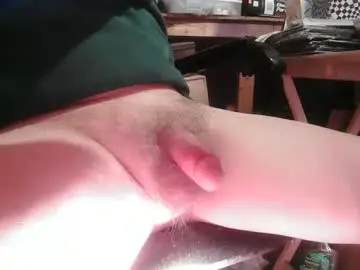 Chaturbate Free Porn Cam of larrys60