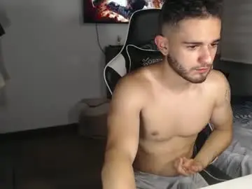 Chaturbate Watch Live Sex Cams of massimo_jiovano