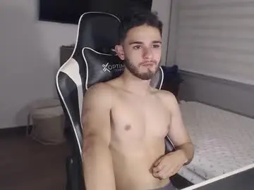 Chaturbate Live Porn of massimo_jiovano