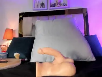 _emily_r from chaturbate