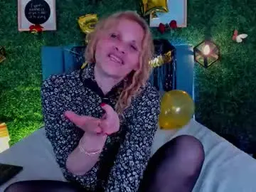 Chaturbate Live Sex of evangelyne_rose