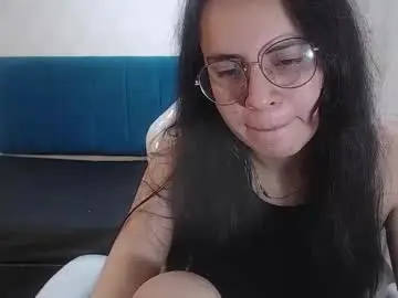 Chaturbate Adult Webcam of honeybuu_