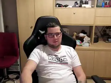 Chaturbate Live Porn of kevinnlovely95