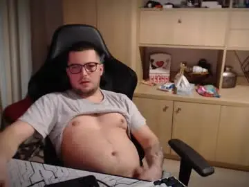 Chaturbate Live Sex of kevinnlovely95