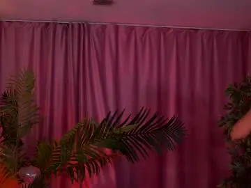 Chaturbate Nude Webcam of zenyanoir