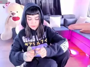 alice_19cullen from chaturbate