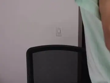 Chaturbate Live Porn of trieone