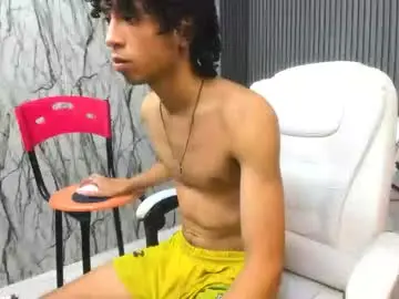 Chaturbate Best live sex cam show of xion_ez