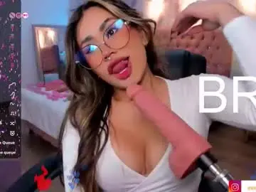 Chaturbate Live Sex of eveline_figeroa