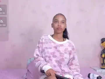 Chaturbate Adult Video Chat of littleebonymommy