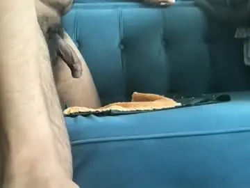 Chaturbate Live Sex of loveyoucum1