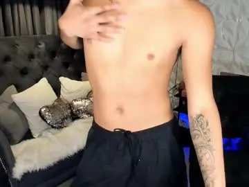 Chaturbate Adult Webcam of asianhugescott