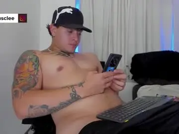 Chaturbate Sex Chat of kaledd_musclee