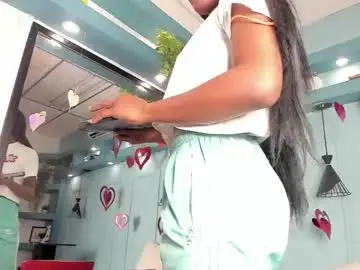 Chaturbate Live Sex Cam of michellepose