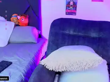 Chaturbate Live Sex Cam of aliceusen