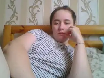 Chaturbate Live Sex Cam of skyressie333