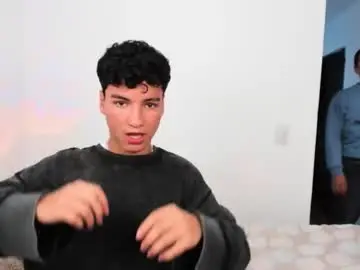 Chaturbate Live Sex Cam of sweet_boys_xx