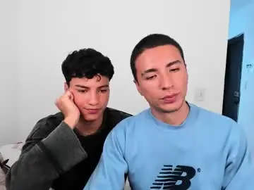 Chaturbate Live Sex of sweet_boys_xx