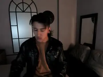 Chaturbate Sex Chat of andyjoy_