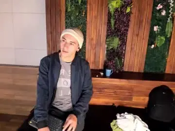 Chaturbate Best live sex cam show of andyjoy_