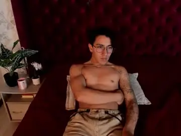 Chaturbate Sex Cam of andyjoy_