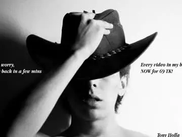 Chaturbate Live Porn of magic_tony