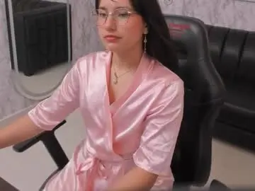 Chaturbate Adult Video Chat of tinni_rosse