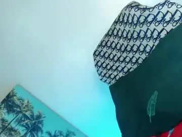 Chaturbate Best live sex cam show of flirt_with_me28