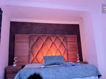 Chaturbate Live Sex of juliensaint_