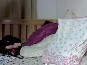 luna_empress from chaturbate