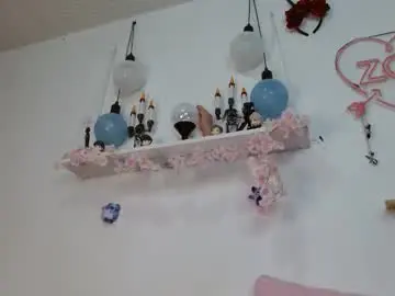 Chaturbate Watch Live Sex Cams of valerysmith18