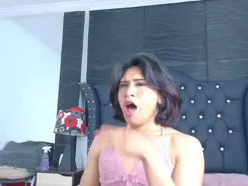 Chaturbate Live Sex Cam of velvet_cam