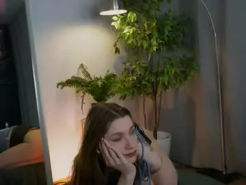 Chaturbate Watch Live Sex Cams of c_moonie_