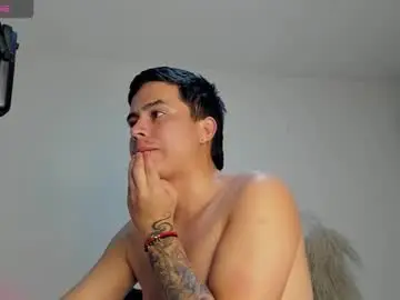 Chaturbate Sex Chat of mattiwsmorris_
