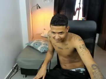 Chaturbate Nude Webcam of snak_master1