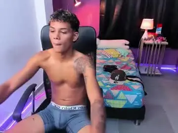 Chaturbate Live Porn of snak_master1