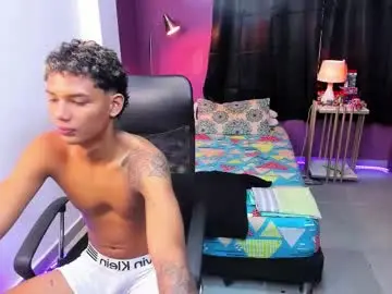 Chaturbate Adult Webcams of snak_master1