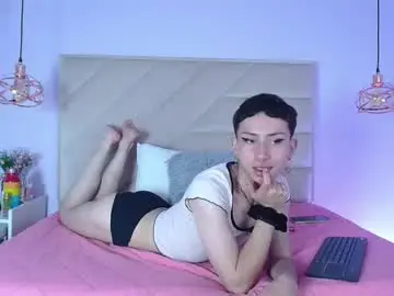 Chaturbate Live Sex Cam of yangshy