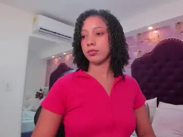 Chaturbate Live Porn of cloe_555