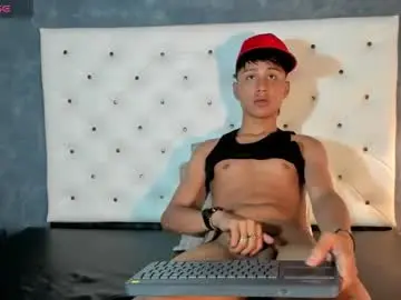 Chaturbate Sex Cam of daddy_darcks