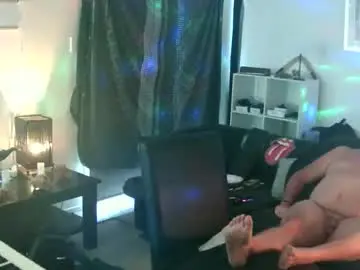 Chaturbate Best live sex cam show of goldyguy011