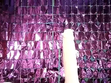 Chaturbate Watch Live Sex Cams of jet_clomet21