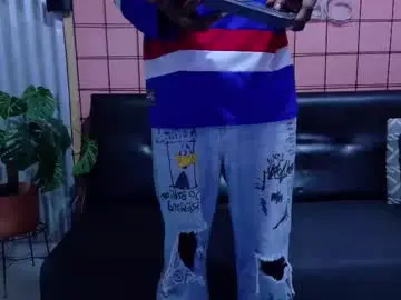 Chaturbate Live Sex Cam of martin_killer