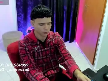 Chaturbate Best live sex cam show of secret_justin