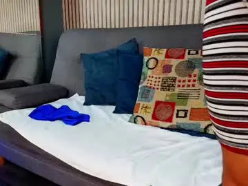 Chaturbate Live Sex Cam of vans_ross