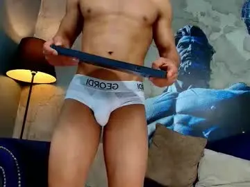 Chaturbate Live Sex Cam of vans_ross