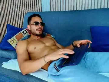 Chaturbate Live Porn of vans_ross