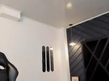 Chaturbate Live Sex Cam of draven_marceaux