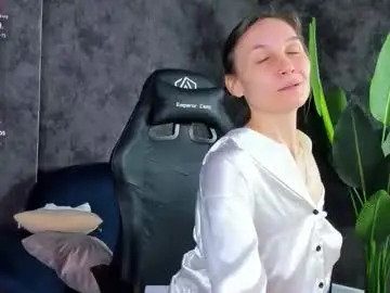 Chaturbate Adult Video Chat of lillian_white1