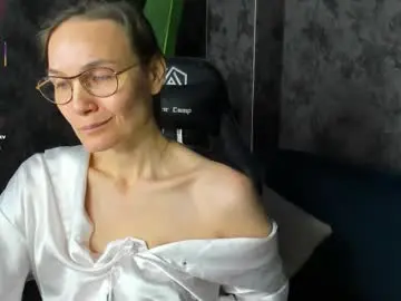 Chaturbate Adult Webcams of lillian_white1